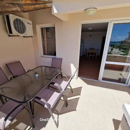 Village 1-bed Seaview Apartament Rawda